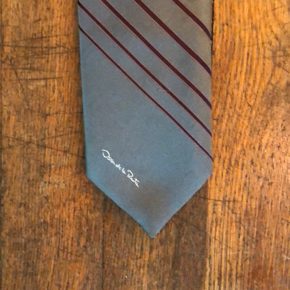 Oscar de la Renta Tie